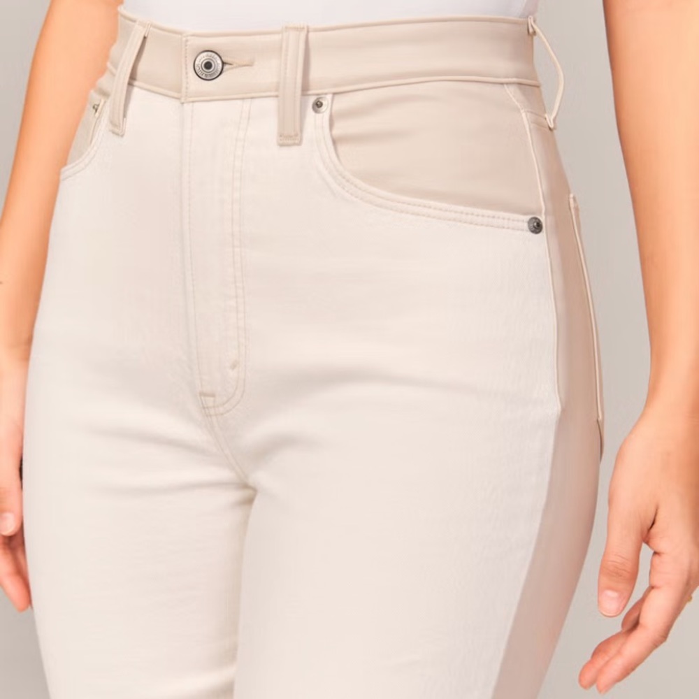 Abercrombie & Fitch Curve Love Slim Straight Ultra High Rise Mixed Fabric Jean